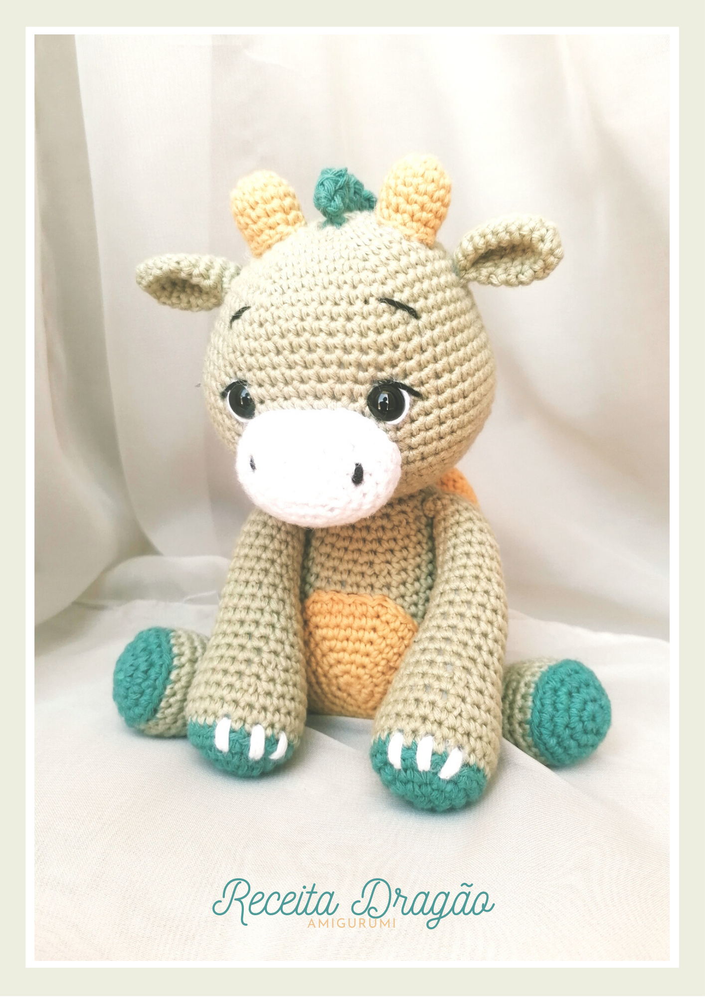 Livro fisico A4 + E-BOOK de 25 receitas de amigurumi